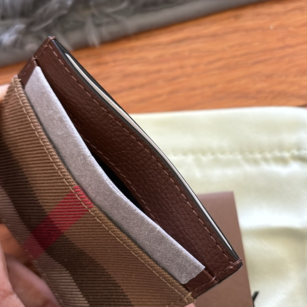 Burberry Exploded Check Pattern Leather Card Hold… - image 8